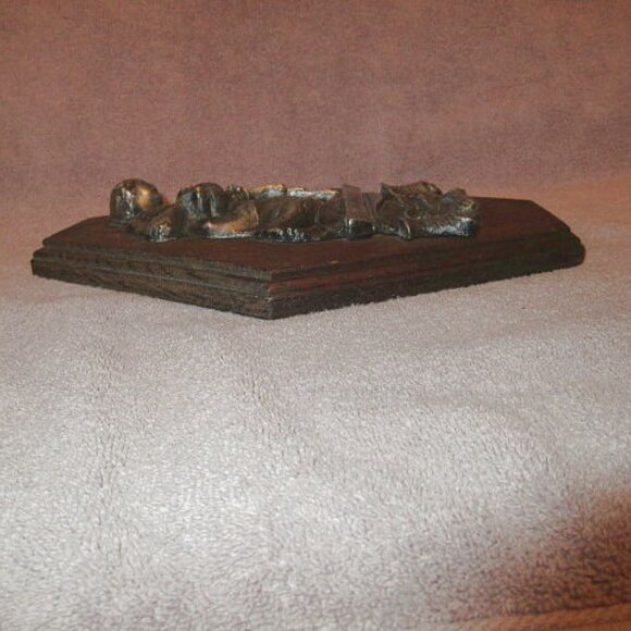 Vtg Aquarius Brutalist Art Sculpture Pewter on Wood Plaque Zodiac Celestial MCM - Picture 4 of 8